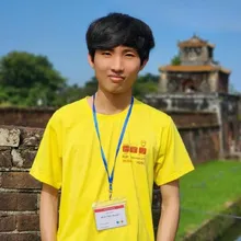 Portrait of Minh-Thien Nguyen